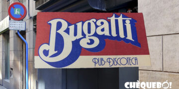 Fachada discoteca Bugatti de Alicante